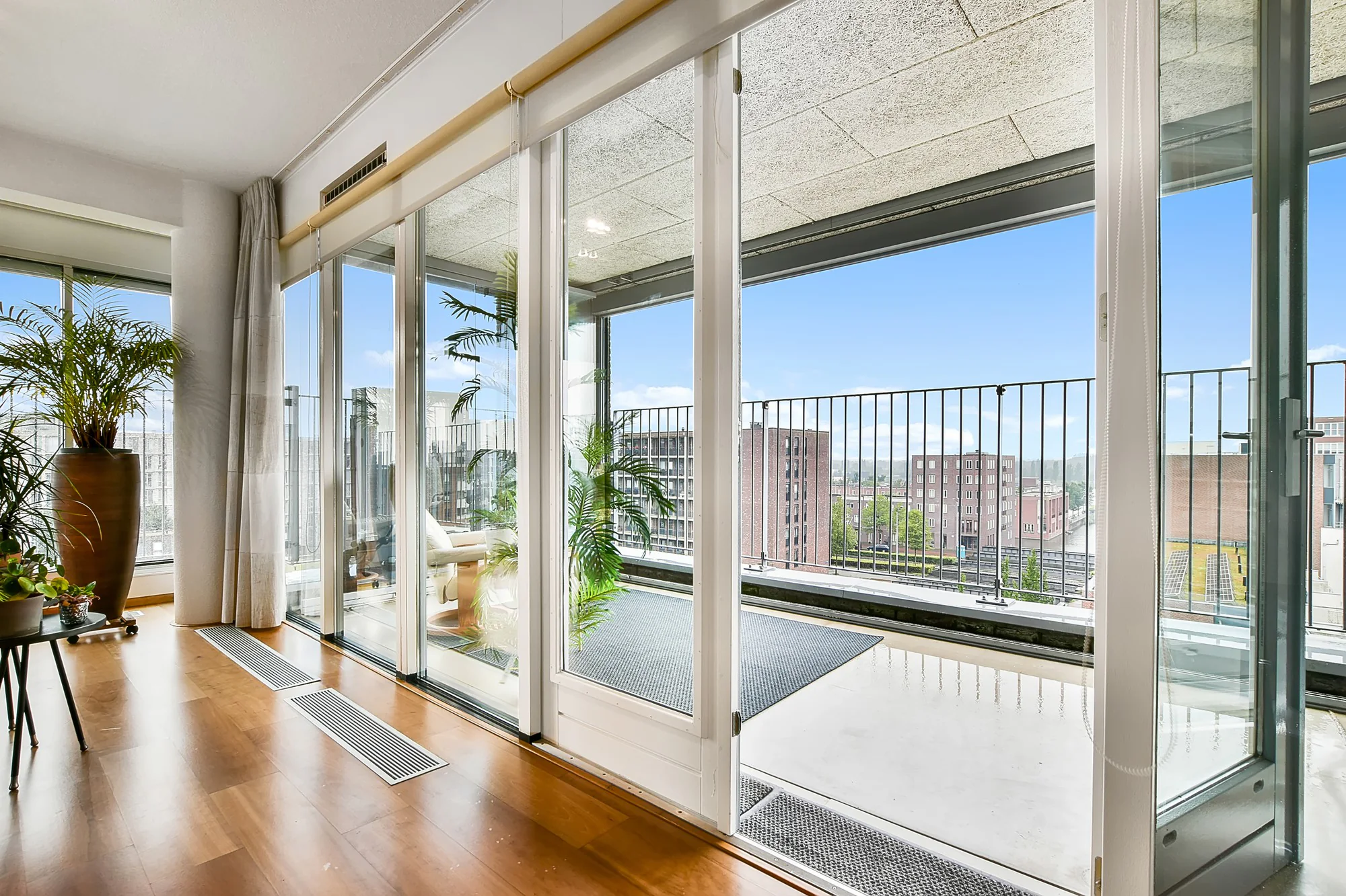 Ausstattung für Fenster und Hebeschiebetüren